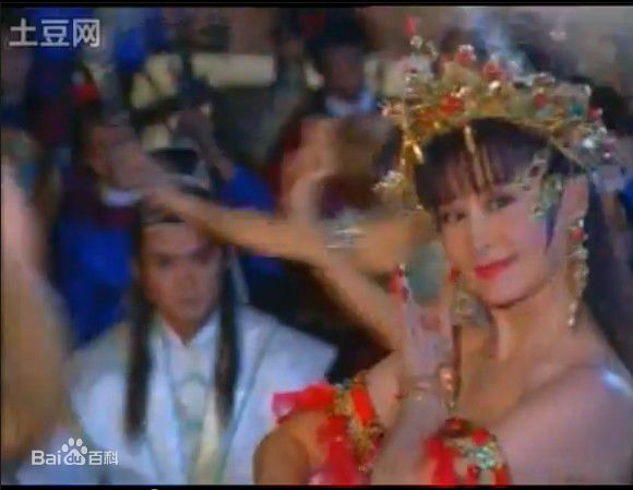 林千钰(Charry Lin)参演的《游龙惊凤》精选剧照