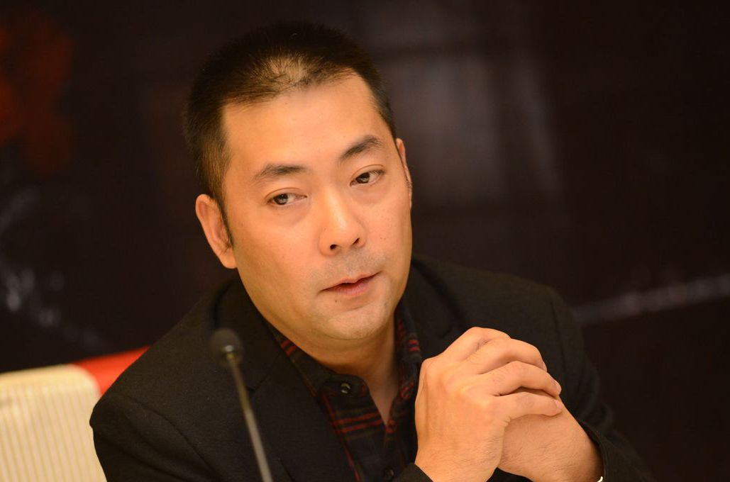 最新梁杰性感图片