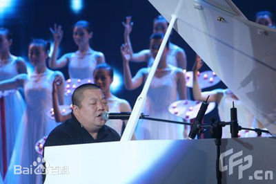 臧天朔 演出照前后照片