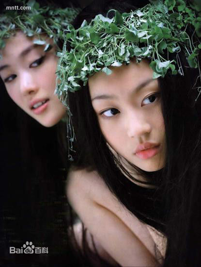 李诚洁男人装前后照片