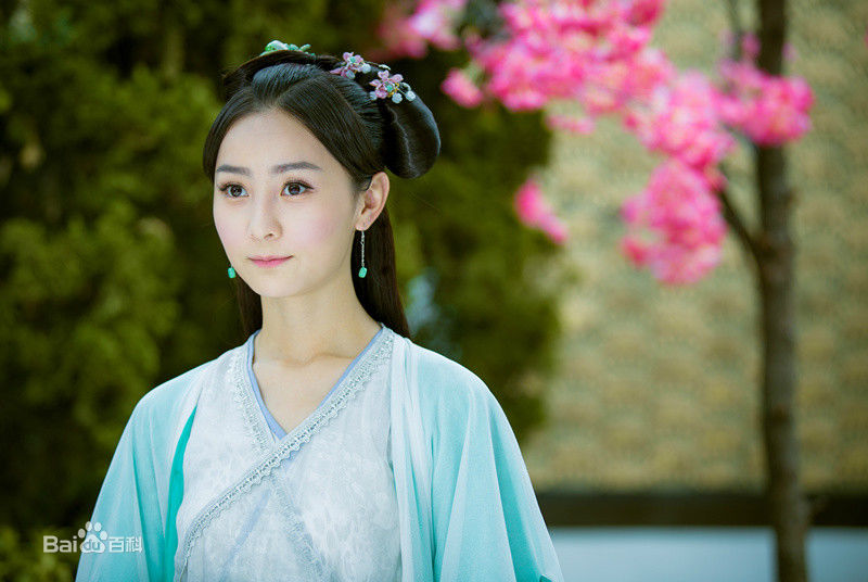 精选张维娜在《古剑奇谭》孙月言中的图册