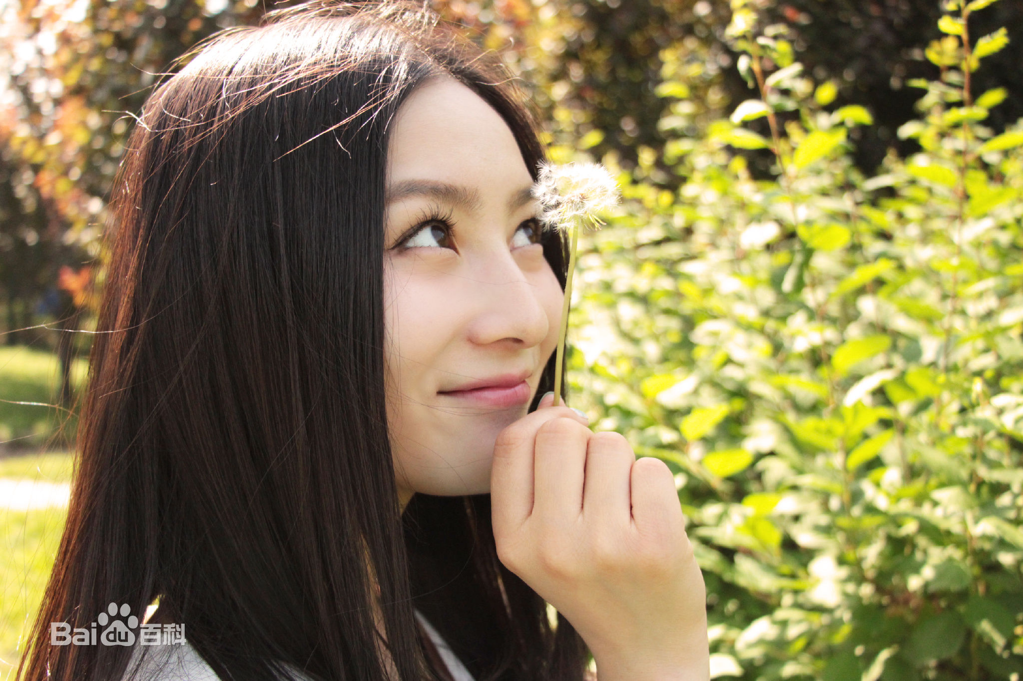 张维娜生活照前后照片