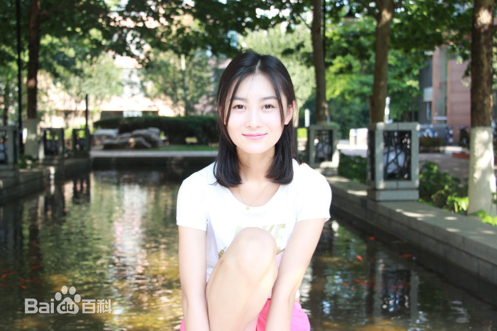 张维娜生活照前后照片