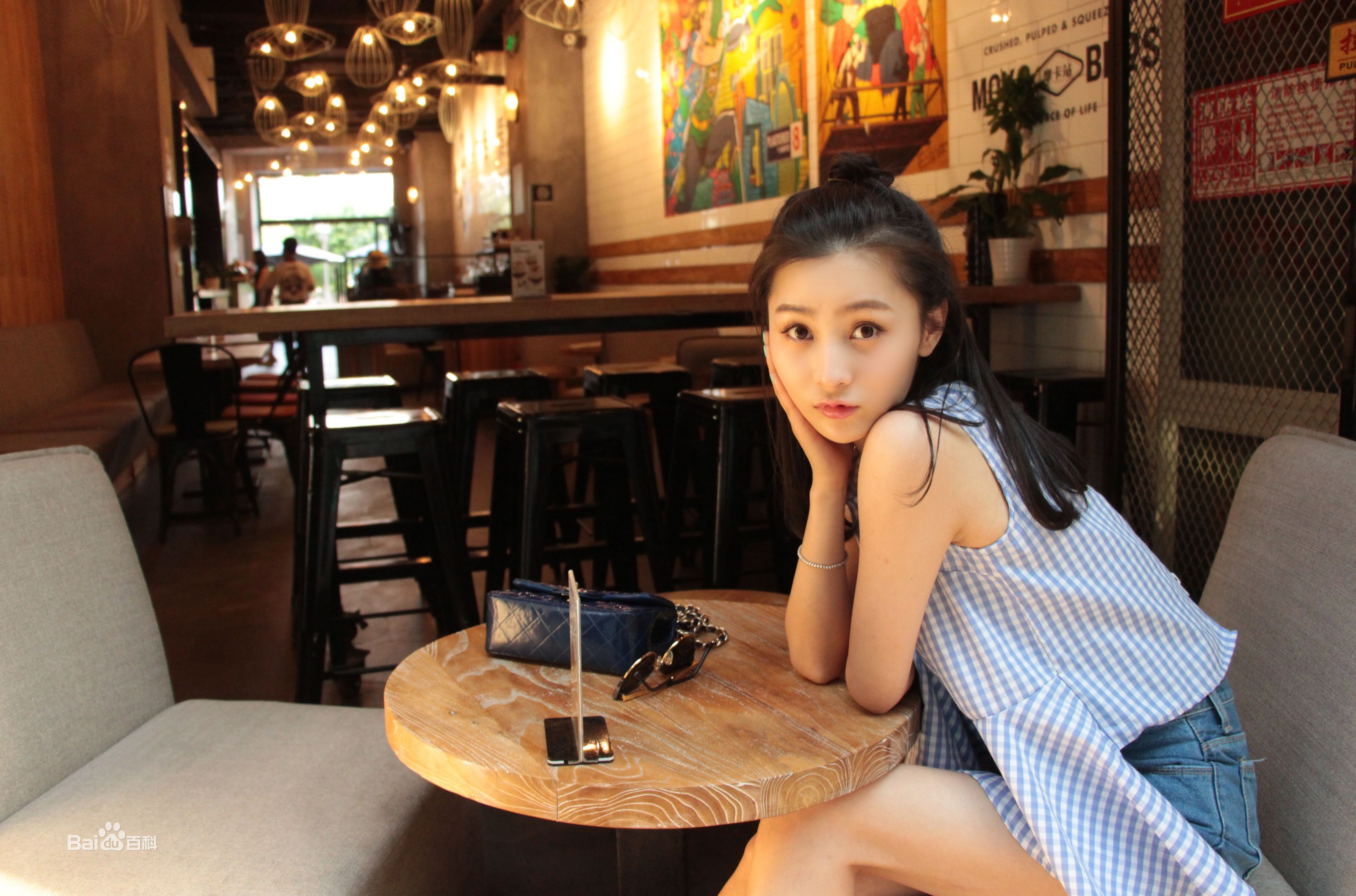 张维娜生活照前后照片