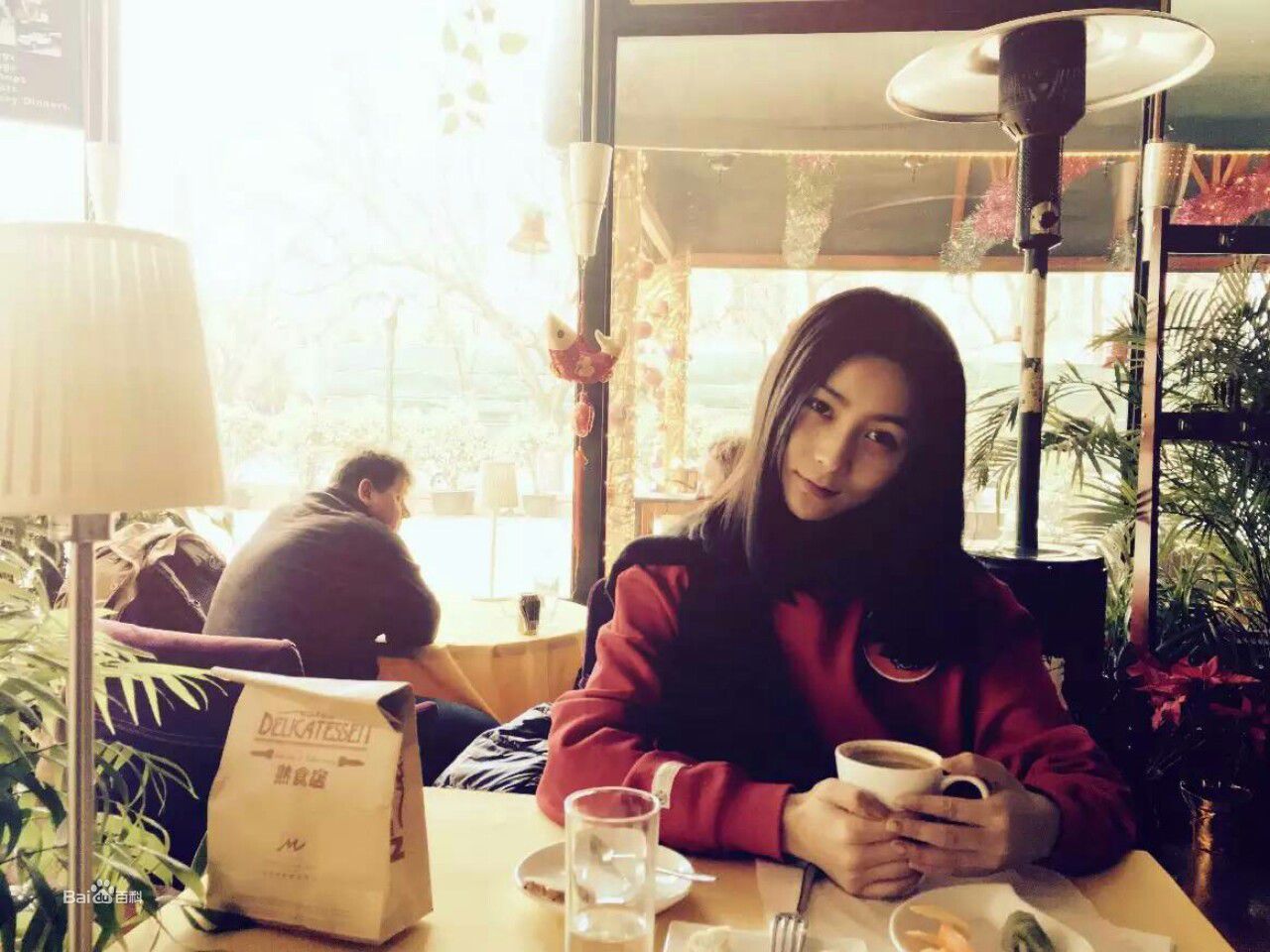 张维娜生活照前后照片