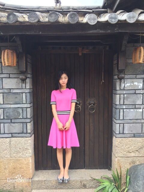 张维娜生活照前后照片