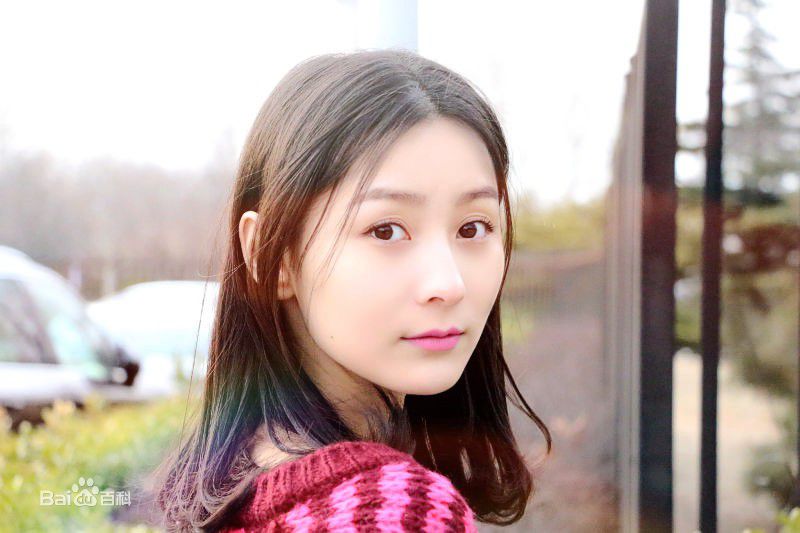 张维娜生活照前后照片