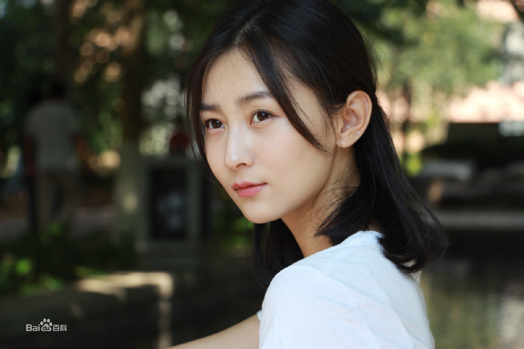 张维娜生活照前后照片