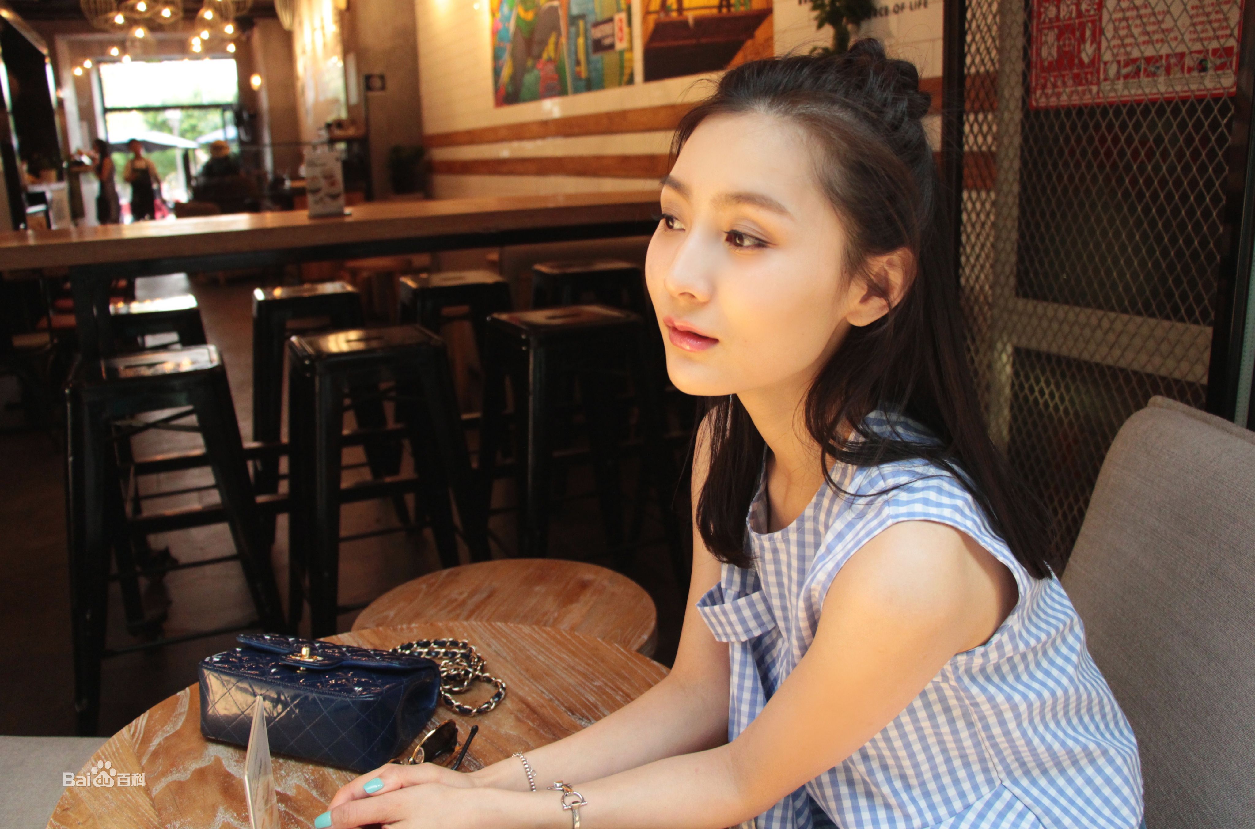 张维娜生活照前后照片