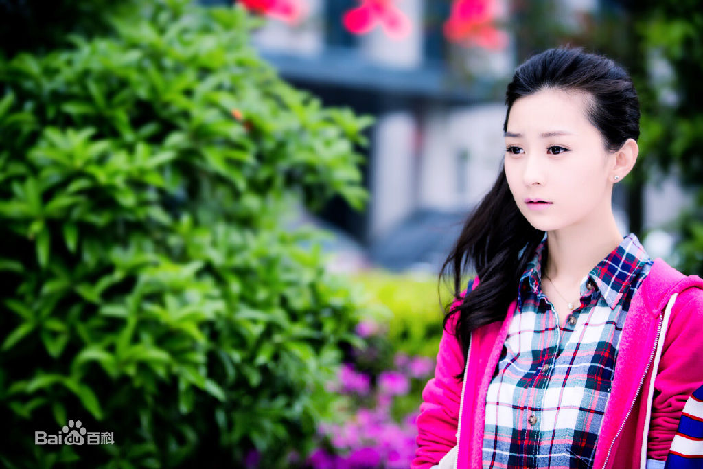 张维娜在《爱的阶梯》张乐美中的