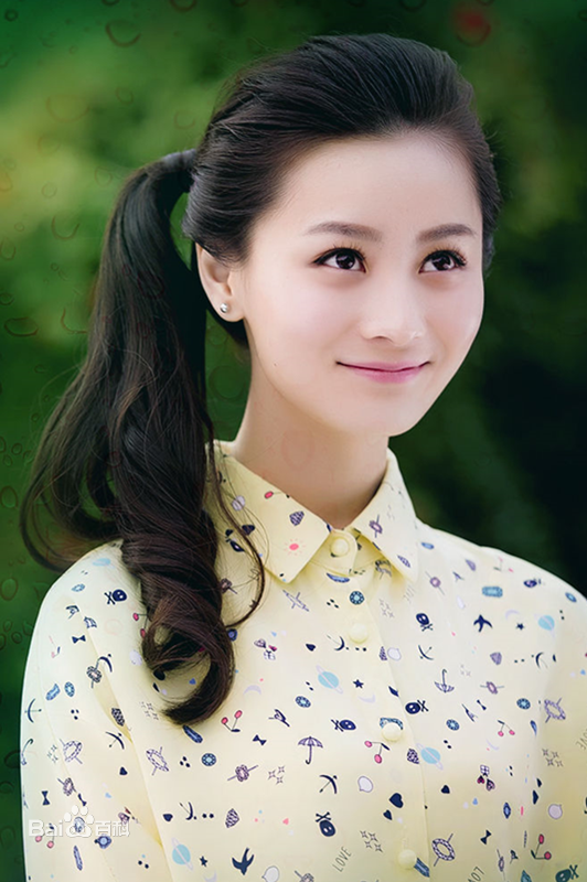 张维娜在《爱的阶梯》张乐美中的