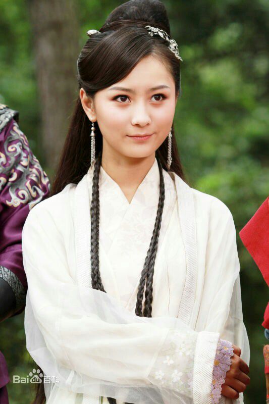 最全张维娜在《五鼠闹东京》纪赛花中的壁纸