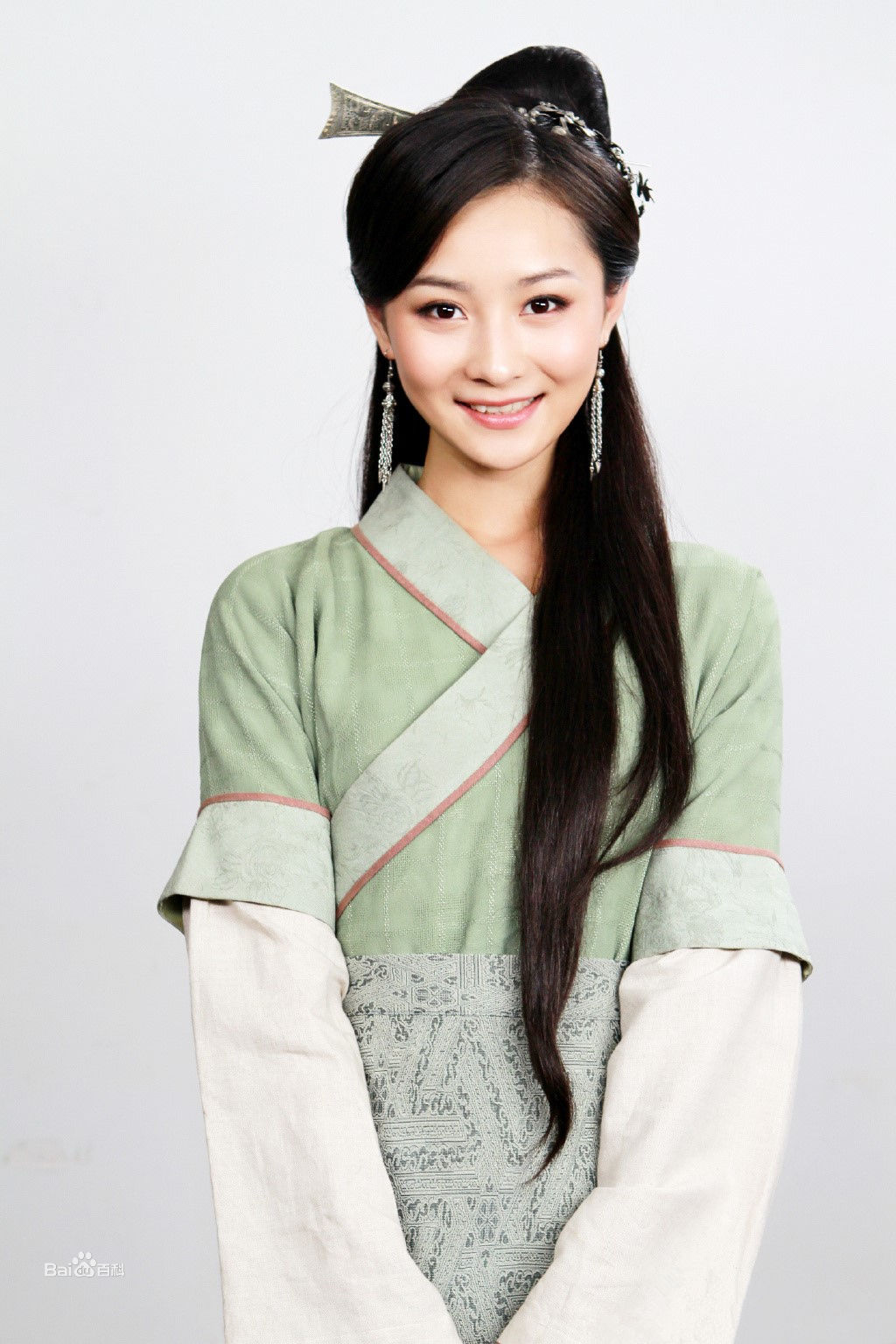 最全张维娜在《五鼠闹东京》纪赛花中的壁纸