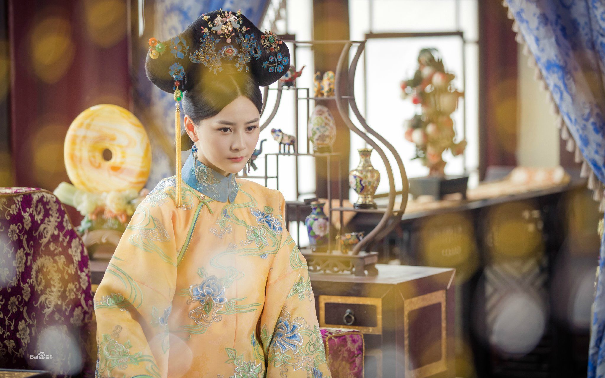 精选张维娜在《龙珠传奇之无间道》赫舍里氏皇后中的图册