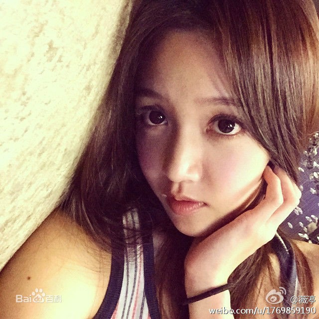 夏娣亚生活照壁纸壁纸