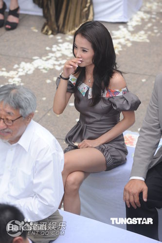 李易(Leeyi)婚礼现场生活照