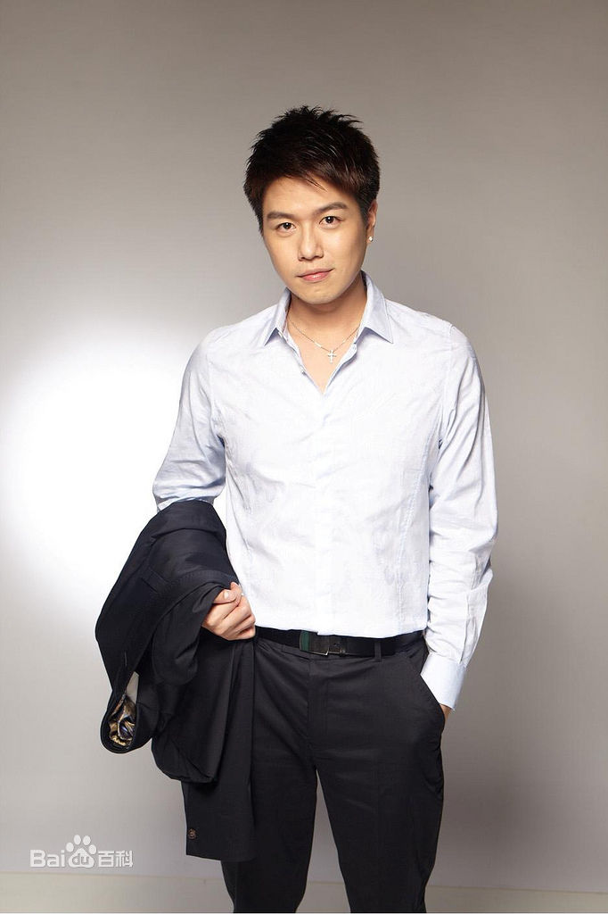 最新李易(Leeyi)性感图片