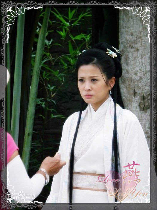 李燕拍摄戏剧性感图片图集