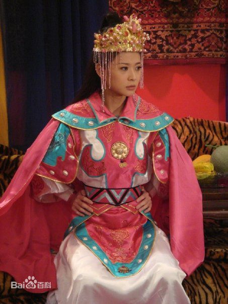 李燕拍摄戏剧性感图片图集