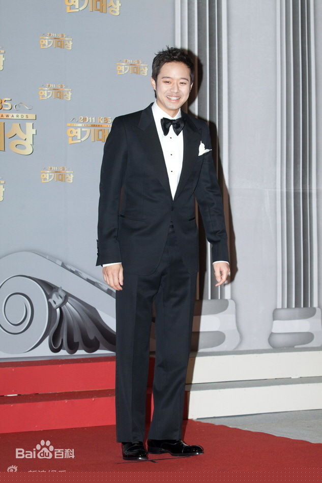 高清千正明(，Chun Jung Myung)精彩图册