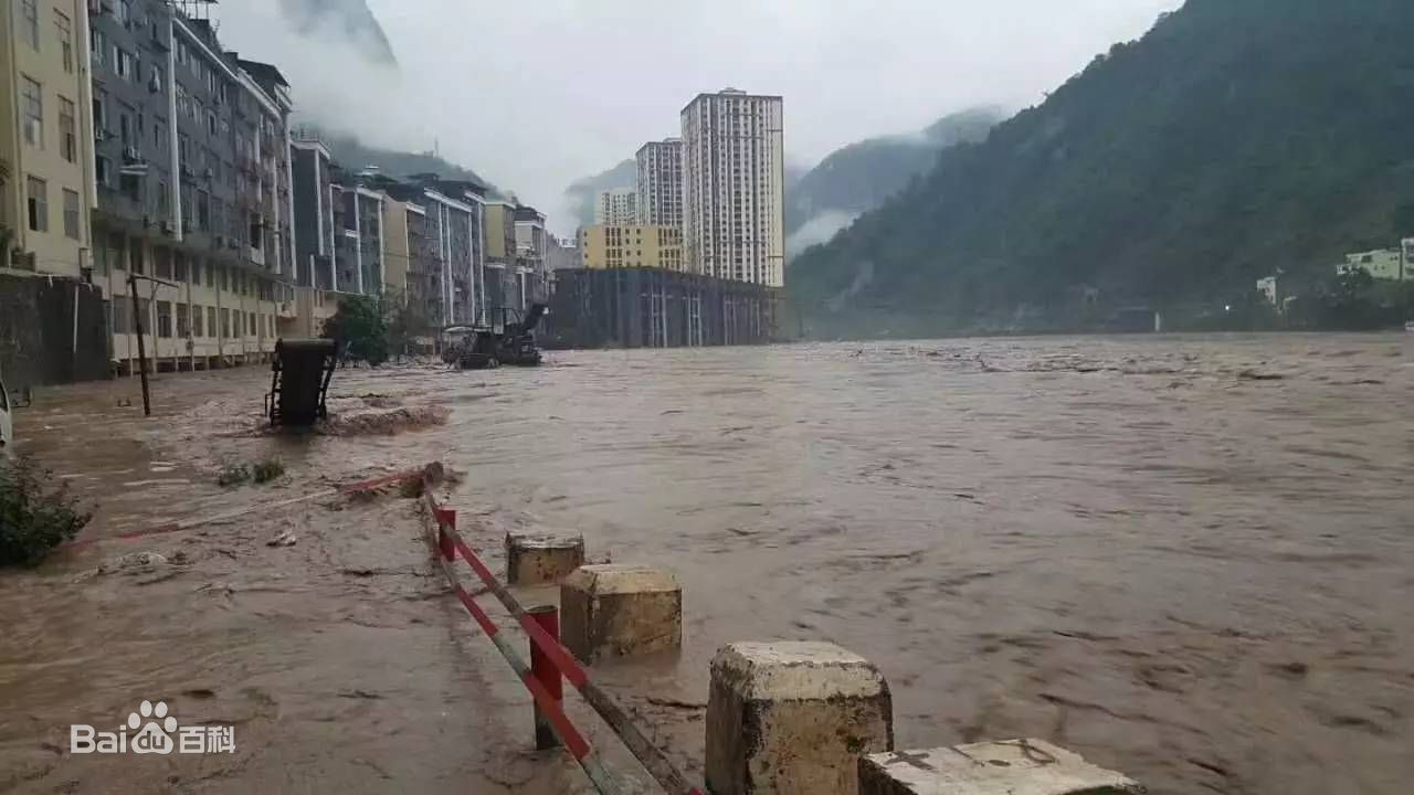 台风天鸽(Typhoon Hato)前后照片
