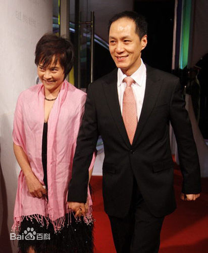 梁丹妮(Liangdanni)出席活动照片前后照片