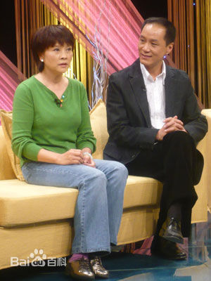 梁丹妮(Liangdanni)出席活动照片前后照片