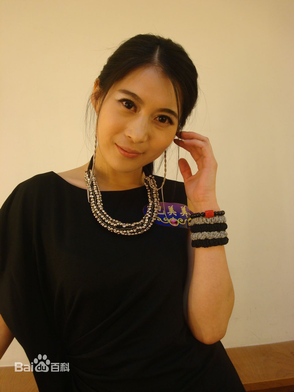 最优质包美美素颜照