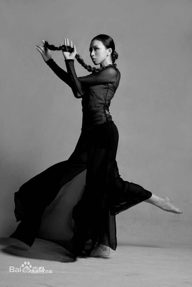 李倩(Cocoze Lee)最新时尚杂志图集