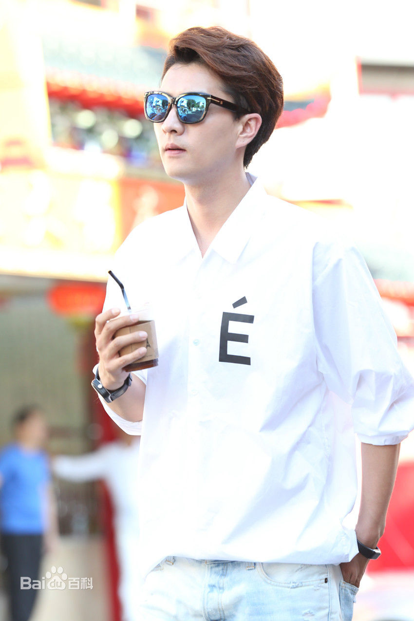 高仁任韩国仁川旅游亲善大使前后照片