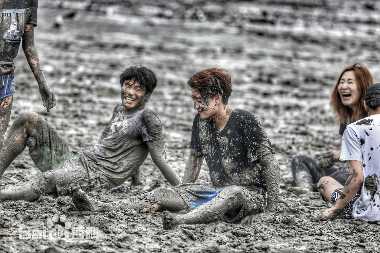 高仁任韩国仁川旅游亲善大使前后照片