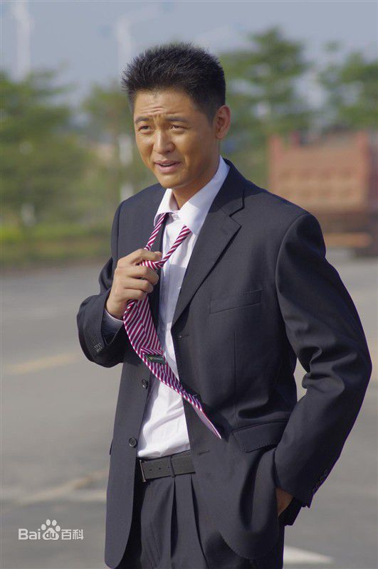 最新高搏(ROCK)在电视剧《我不曾放纵的青春》中的图集