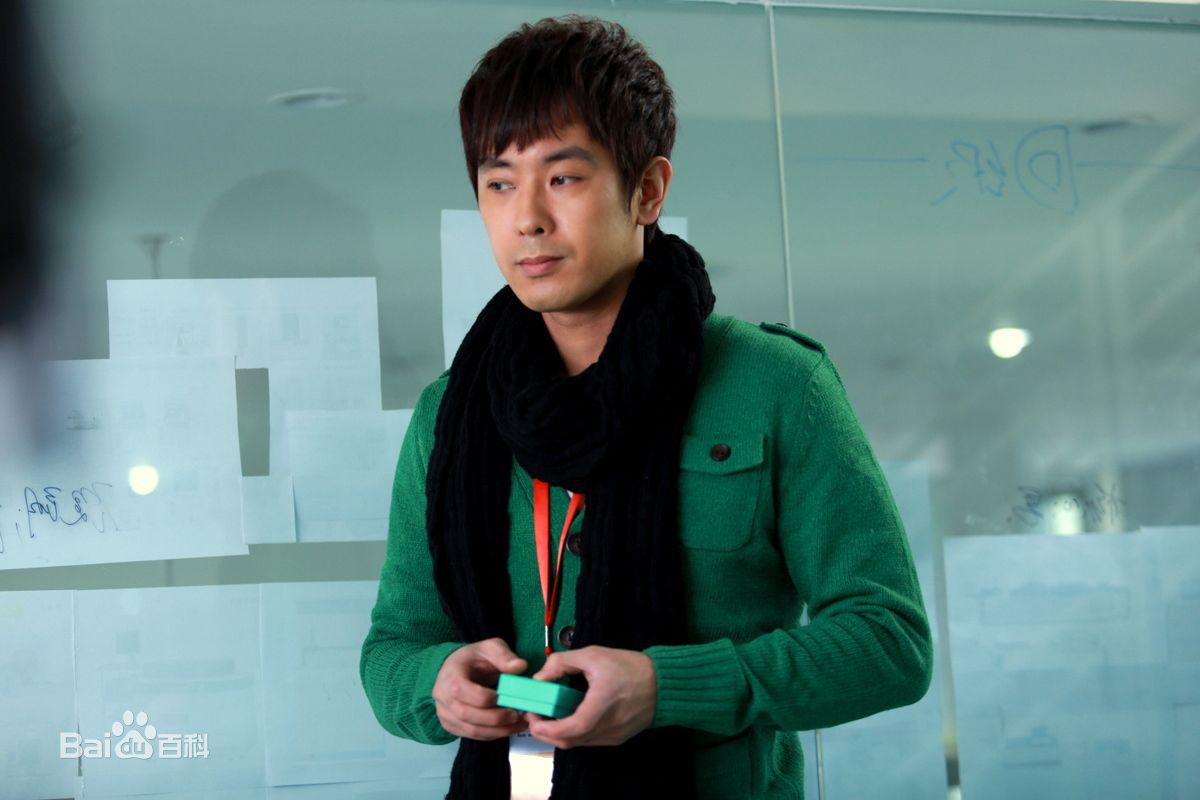 最优质何欣在电视剧《七年不痒》中的相册