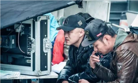 李泽露工作瞬间素颜照相册