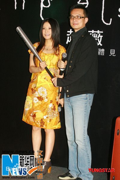 李泉(JamesLi)出席活动照壁纸壁纸