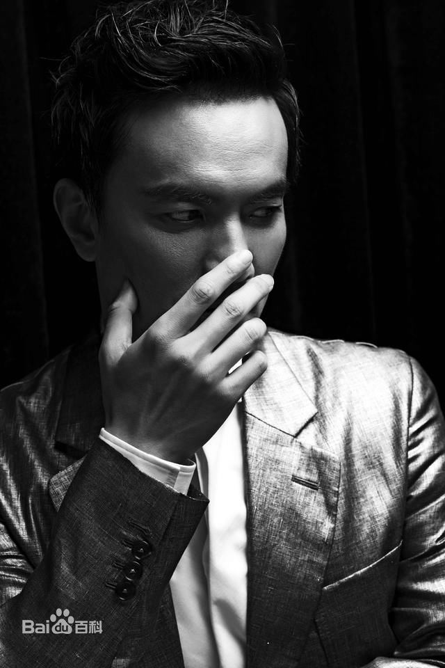 最优质李泉(JamesLi)素颜照