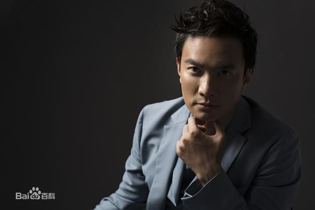 最优质李泉(JamesLi)素颜照