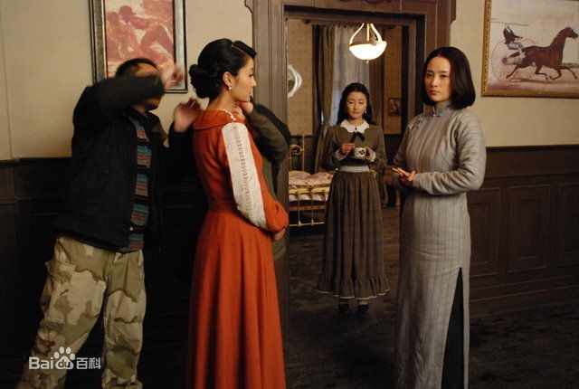 李璐茜姥爷的抗战之花絮性感图片壁纸