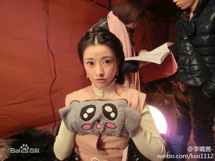 李璐茜姥爷的抗战之花絮性感图片壁纸