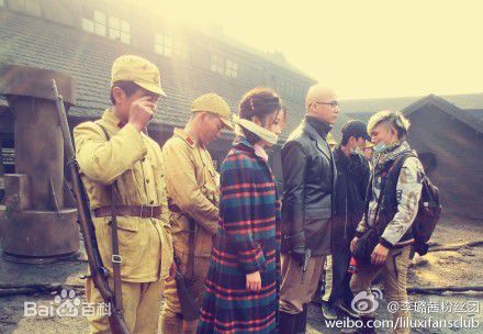 李璐茜姥爷的抗战之花絮性感图片壁纸