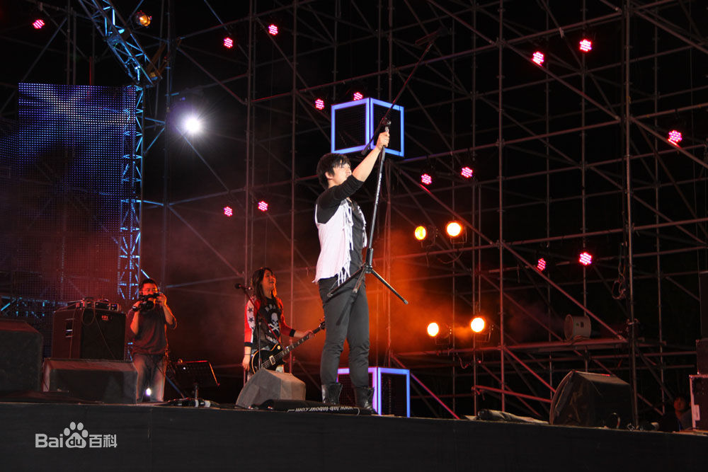 信乐团(Shin)2010年北京朝阳音乐节前后照片