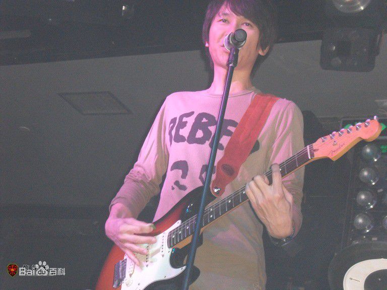 信乐团(Shin)2010年广州莉莉玛莲酒吧生活照