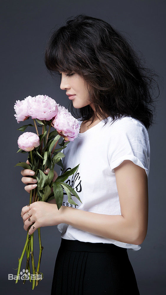 陈燃品牌宣传素颜照相册