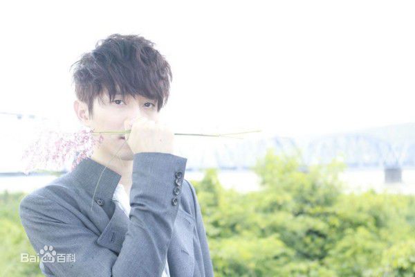 张栋梁(Nicholas Teo)前后照片