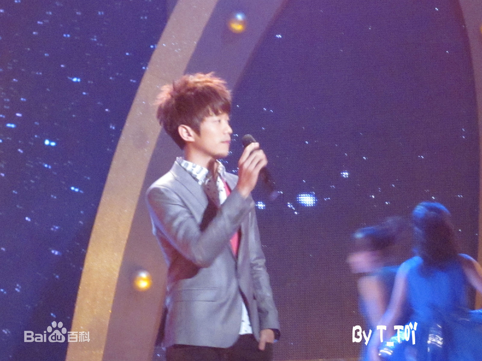 张栋梁(Nicholas Teo)前后照片