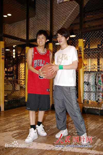 张栋梁(Nicholas Teo)高清海报图集