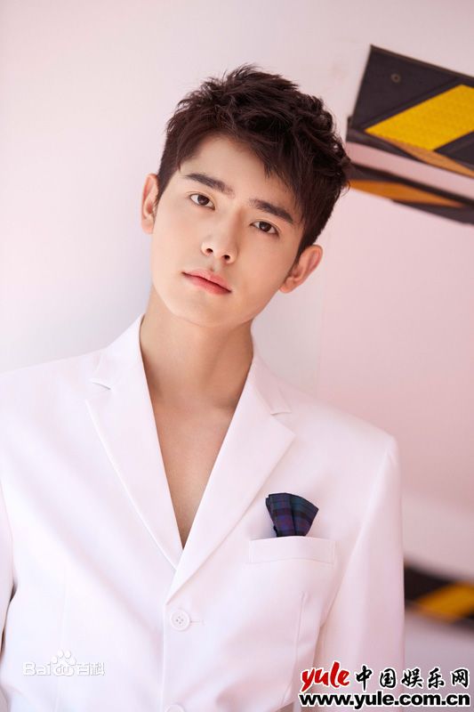 骆明劼最新图集