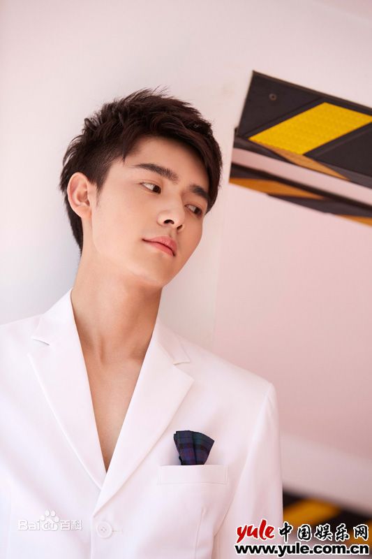 骆明劼最新图集