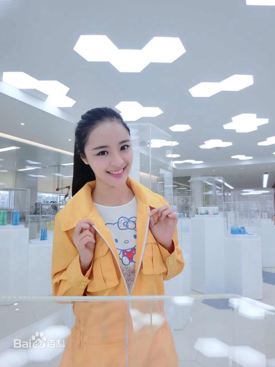 最全李莎旻子素颜照