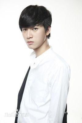 最优质刘旻奎(；Yoo Min Gue)生活照